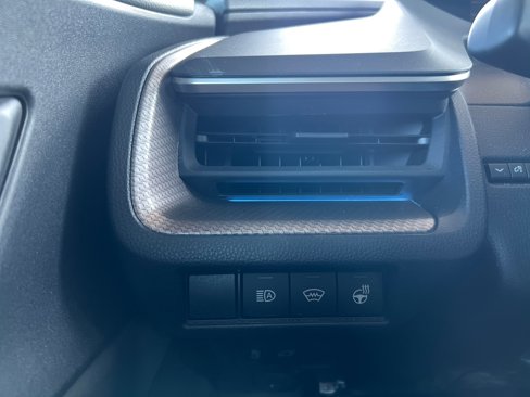 Used 2024 Toyota Prius Limited image 18
