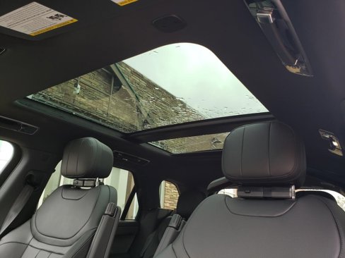New 2025 Land Rover Range Rover Sport SE image 21