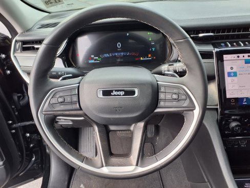 Used 2024 Jeep Grand Cherokee Limited 4xe image 23