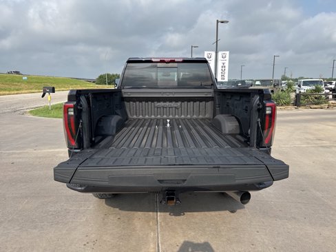 Used 2024 GMC Sierra 2500 AT4 w/ AT4 Premium Plus Package image 7