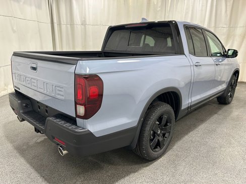 New 2026 Honda Ridgeline Black Edition image 7
