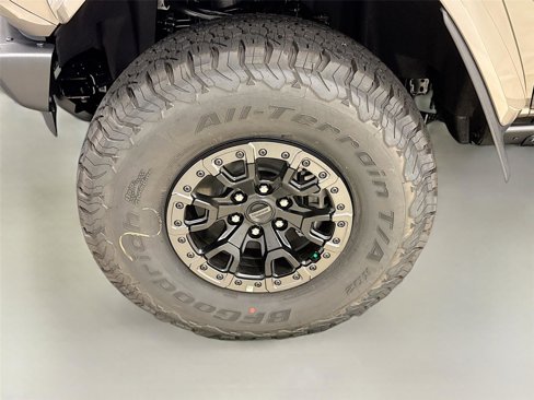 New 2025 Ford Bronco Raptor image 30