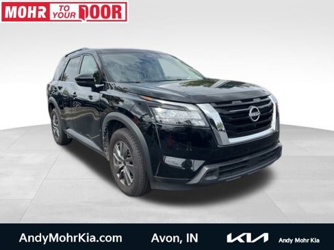 Used 2024 Nissan Pathfinder SV image 1