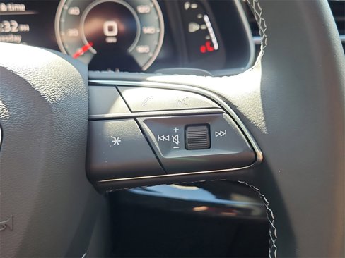 Certified 2025 Audi Q7 3.0T Prestige image 30