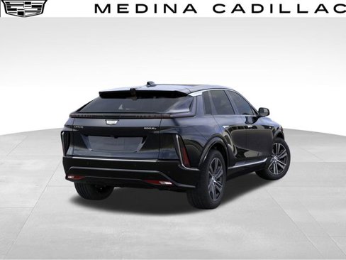 New 2026 Cadillac Lyriq Luxury image 4