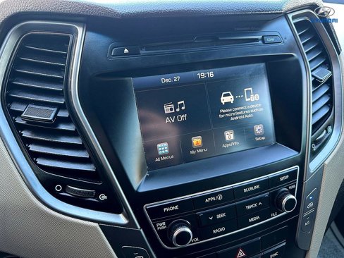 Used 2017 Hyundai Santa Fe Sport image 22
