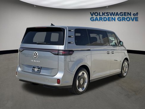 New 2025 Volkswagen ID. Buzz Pro S image 11