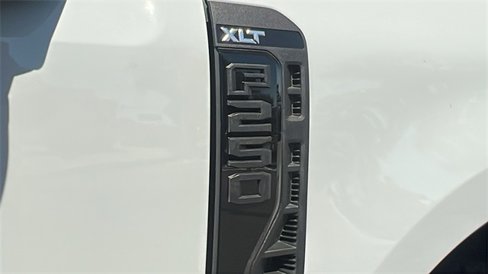 New 2025 Ford F250 XLT w/ Black Appearance Package image 9