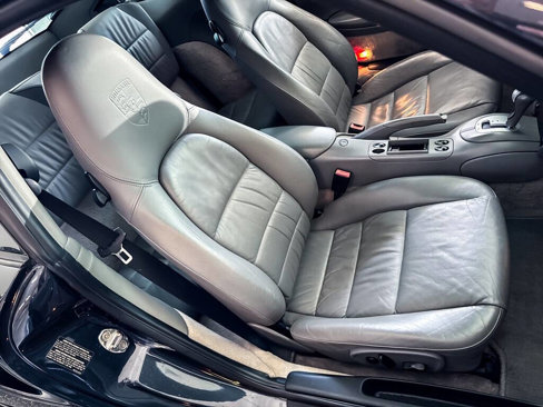 Used 2004 Porsche 911 Turbo image 36