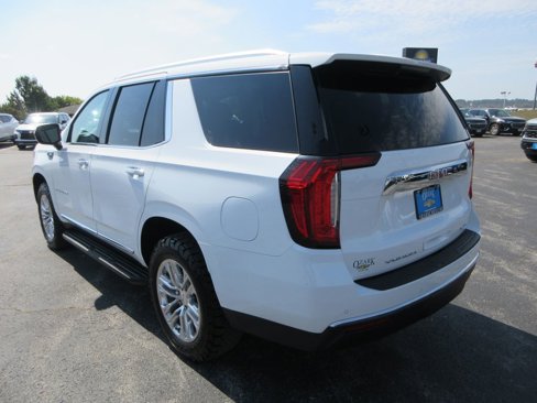 Used 2021 GMC Yukon SLT image 3