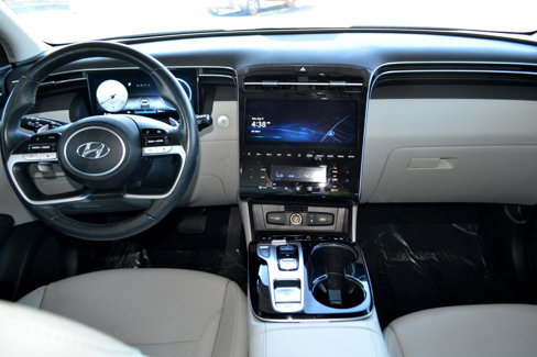 Used 2024 Hyundai Tucson Limited image 11