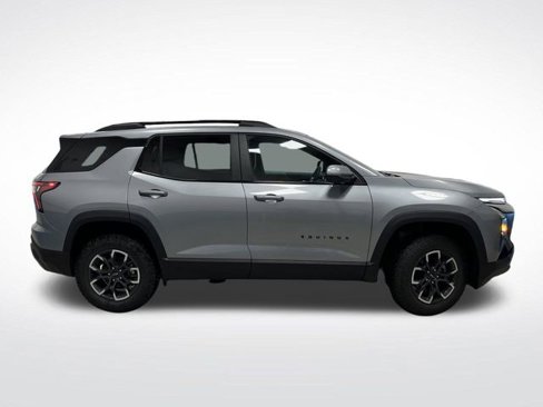 New 2026 Chevrolet Equinox ACTIV w/ Convenience Package III image 2