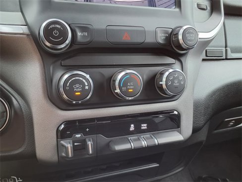 Used 2024 RAM 2500 Big Horn image 21