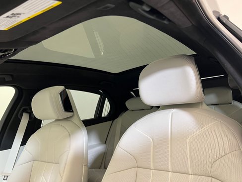 New 2026 BMW 740i w/ Executive Package image 15