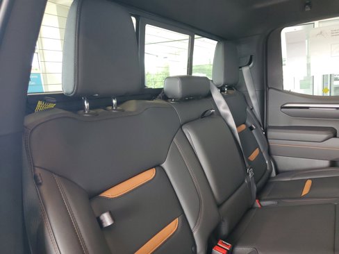 New 2026 GMC Sierra 1500 AT4 w/ AT4 Premium Package image 13