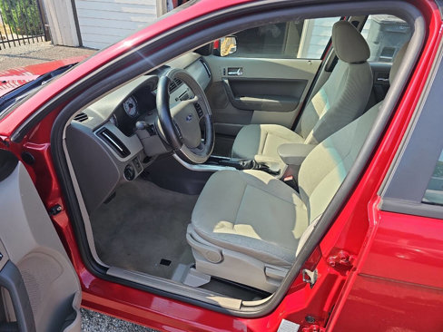 Used 2009 Ford Focus SES image 5