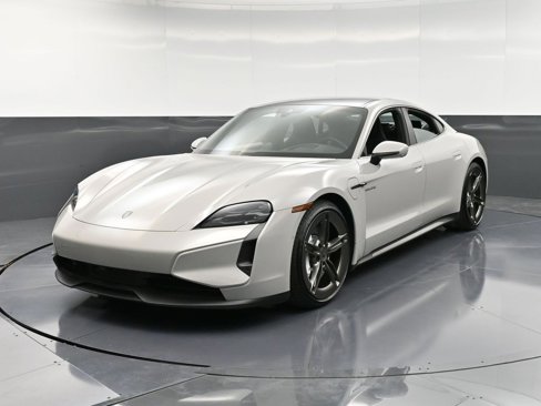 New 2025 Porsche Taycan Turbo image 6