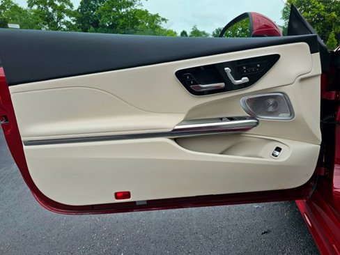 New 2026 Mercedes-Benz CLE 300 4MATIC Coupe image 21