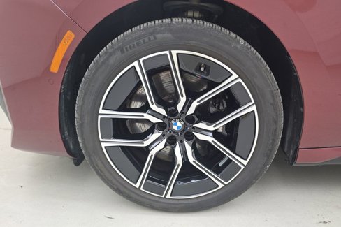 Certified 2023 BMW 740i image 11