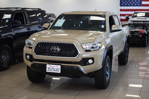 Used 2019 Toyota Tacoma TRD Off-Road w/ Technology Package image 5