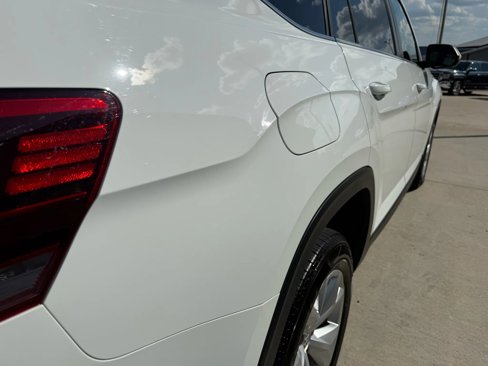 Used 2019 Volkswagen Atlas S w/ Towing Package image 61
