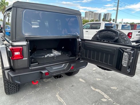New 2025 Jeep Wrangler Unlimited Rubicon image 25