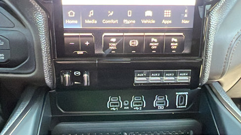 New 2025 RAM 2500 Limited image 31