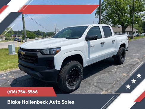 Used 2024 Chevrolet Colorado W/T image 1