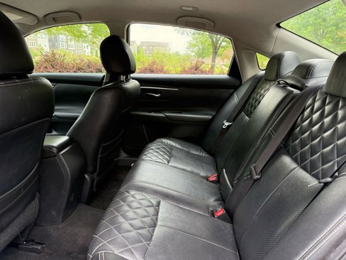 Used 2015 Nissan Altima 2.5 S w/ Sport Value Package image 11