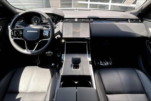 New 2026 Land Rover Range Rover Velar Dynamic SE image 5