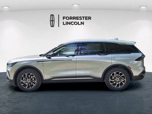New 2025 Lincoln Nautilus Premier w/ Equipment Group 102A image 6
