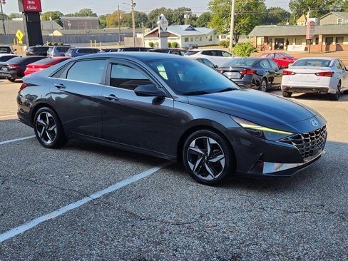 Used 2021 Hyundai Elantra Limited w/ Cargo Package image 6