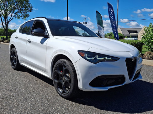 New 2025 Alfa Romeo Stelvio Tributo Italiano w/ Active Assist Plus Package image 2