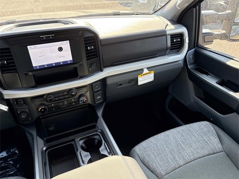 New 2026 Ford F350 XLT image 15