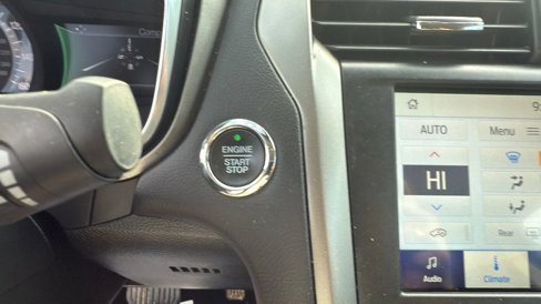 Used 2020 Ford Fusion SEL image 23
