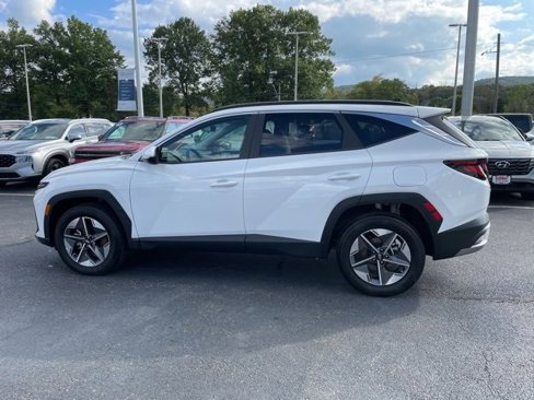 Used 2025 Hyundai Tucson SEL image 2
