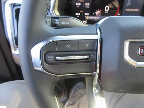 New 2025 GMC Canyon Elevation w/ Convenience Package image 16