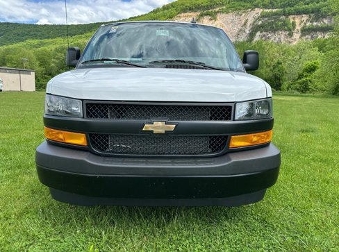 New 2025 Chevrolet Express 3500 w/ Driver Convenience Package image 2
