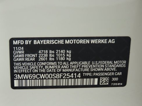 Used 2025 BMW 330i Sedan w/ Convenience Package image 33