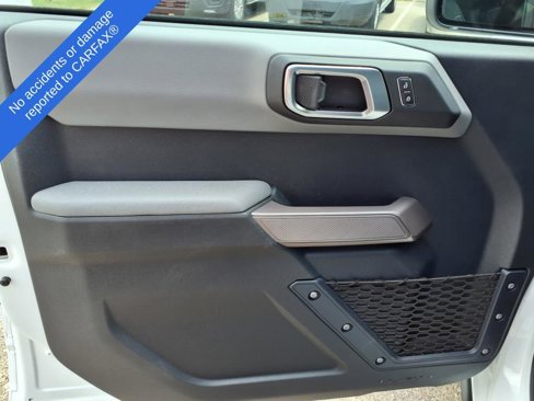 Used 2023 Ford Bronco Black Diamond image 17