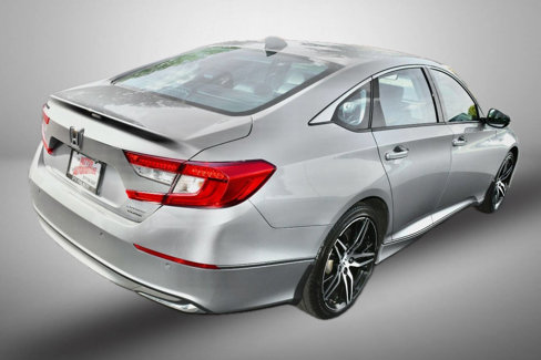 Used 2022 Honda Accord Touring image 6