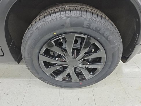 Used 2016 Nissan Rogue S w/ Appearance Package image 30