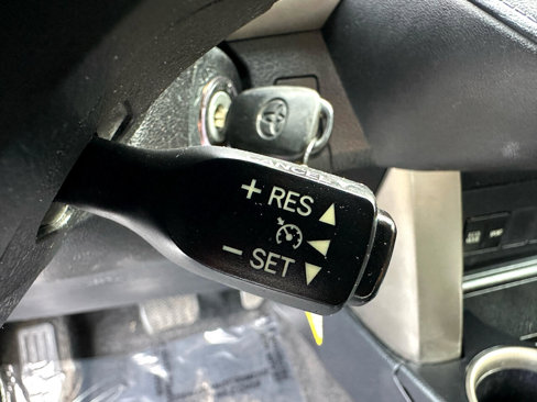 Used 2015 Toyota RAV4 LE image 33