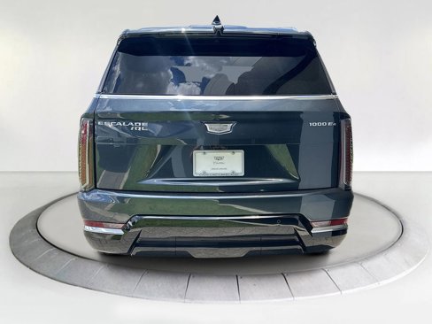 New 2026 Cadillac Escalade IQL Luxury image 4