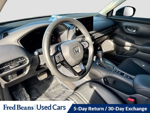 Certified 2025 Honda HR-V EX-L image 9