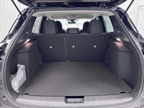 New 2026 Nissan Kicks SV w/ Cold Weather Package image 20