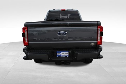 Used 2023 Ford F350 Lariat w/ Lariat Ultimate Package image 6