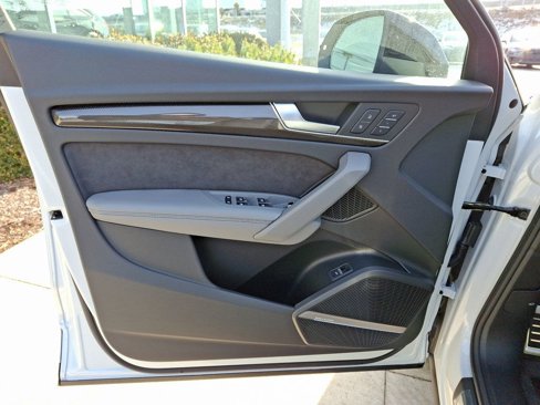 New 2025 Audi SQ5 Premium Plus image 13