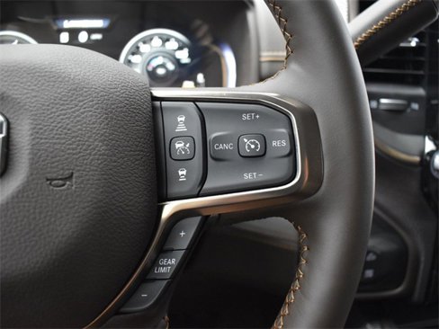 New 2025 RAM 2500 Limited image 12