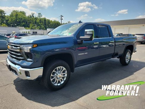 New 2025 Chevrolet Silverado 3500 LTZ w/ LTZ Convenience Package image 3